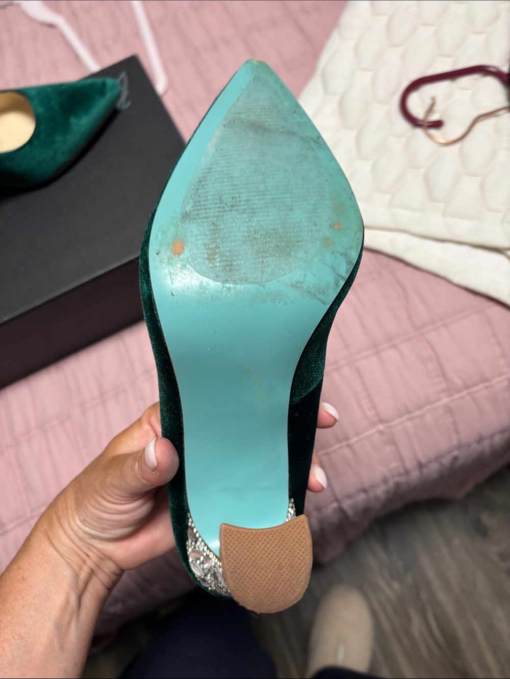 Betsey Johnson Green Velvet Pointed-Toe Pumps - Picture 6 of 10